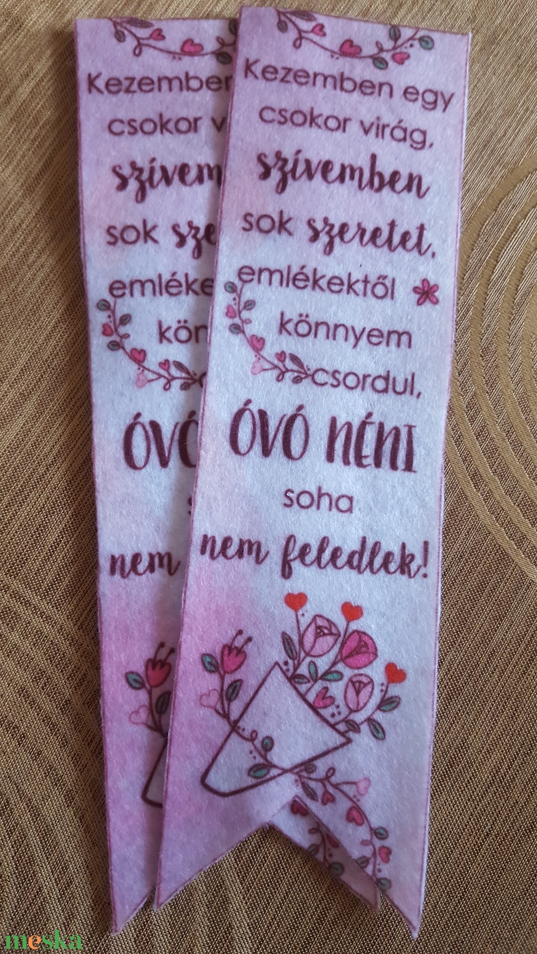 Óvó néninek könyvjelző - könyv & zene - könyvjelző - Meska.hu Óvó néninek könyvjelző - könyv & zene - könyvjelző - Meska.hu