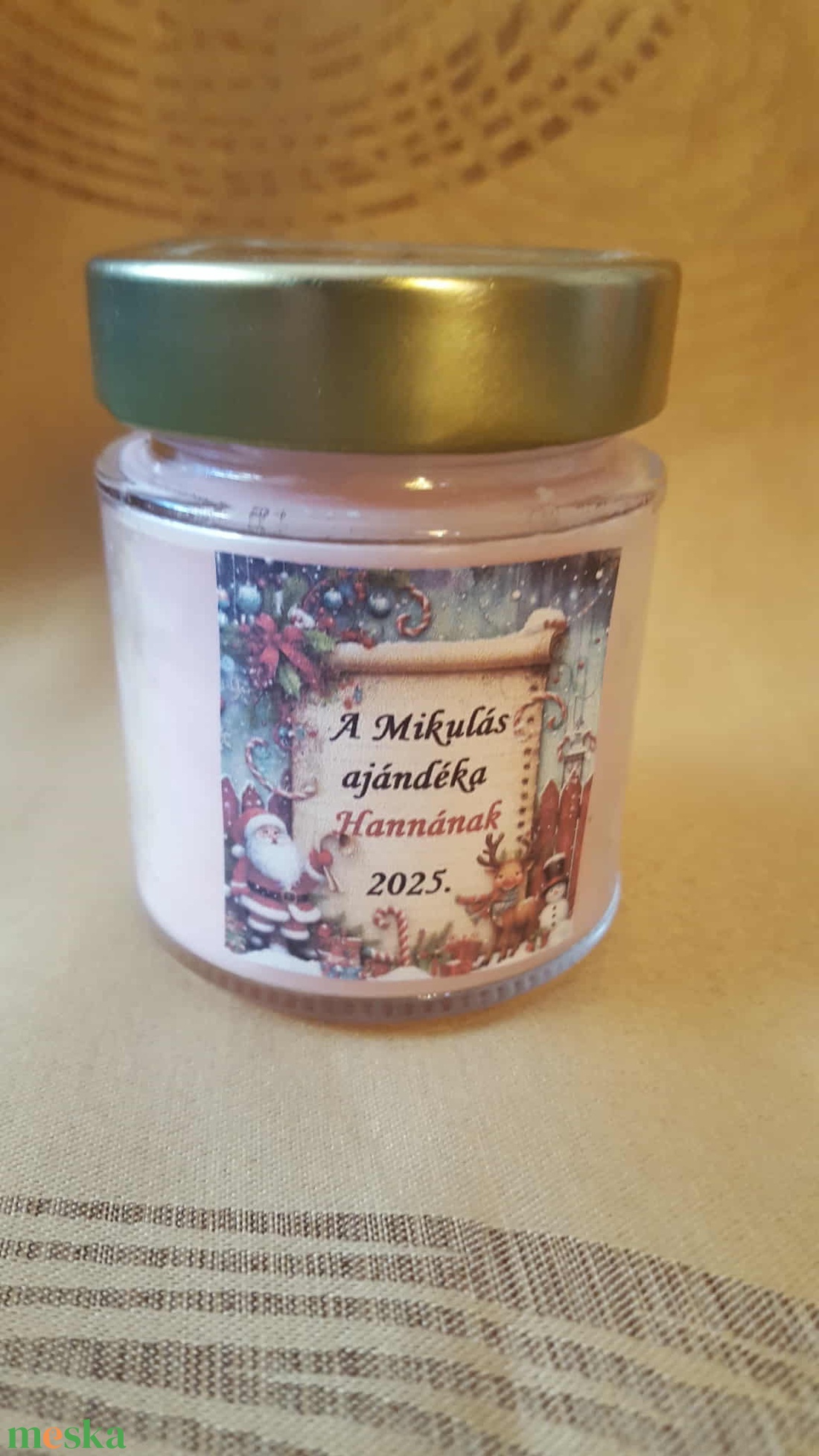 Mikulás gyertya hengeres vagy üveges kiszerelésben, névre szólóan - karácsony - mikulás - mikulás ajándékok - Meska.hu