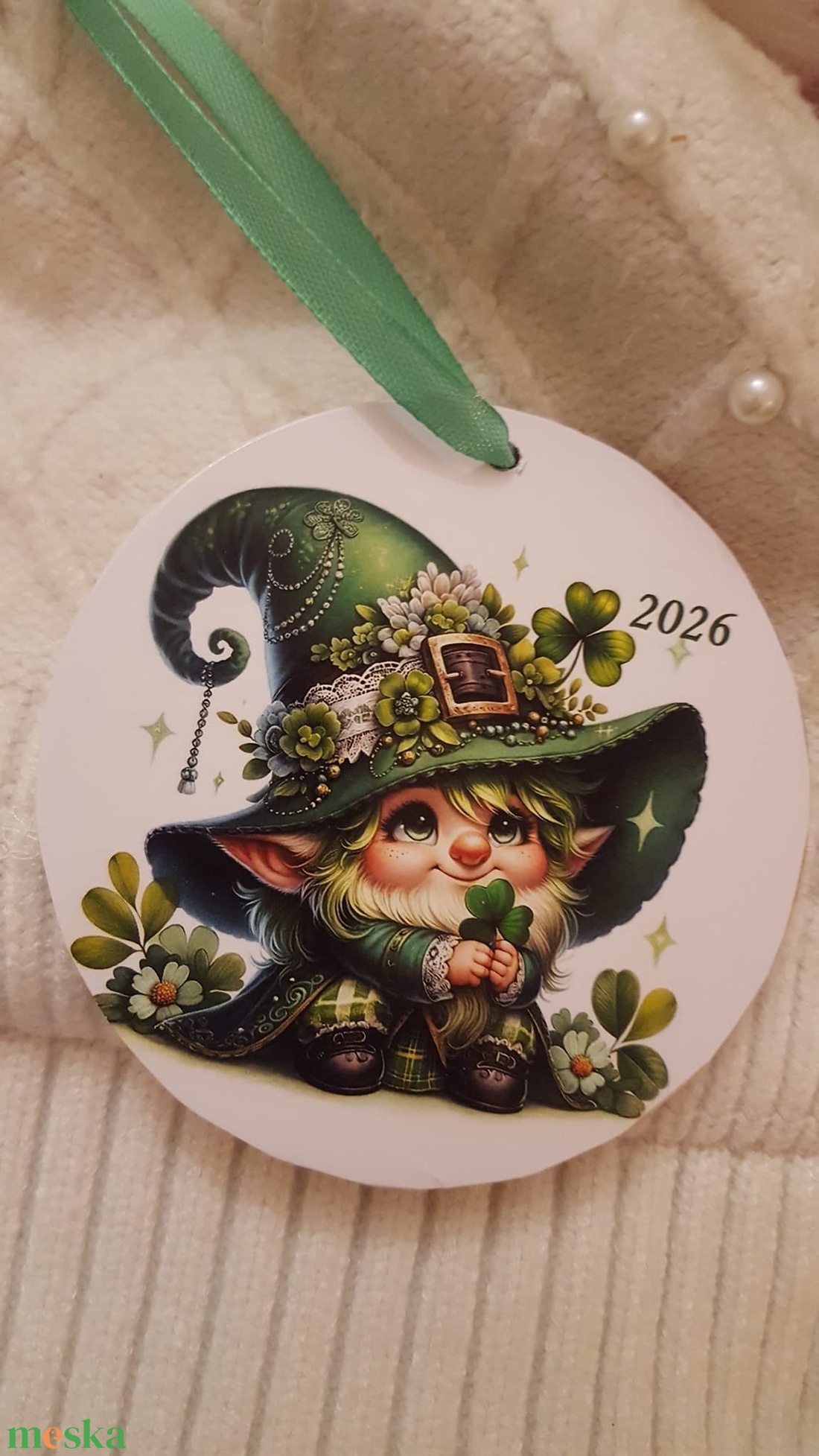 2026-os manó akasztható dísz - otthon & életmód - dekoráció - dísztárgy - Meska.hu