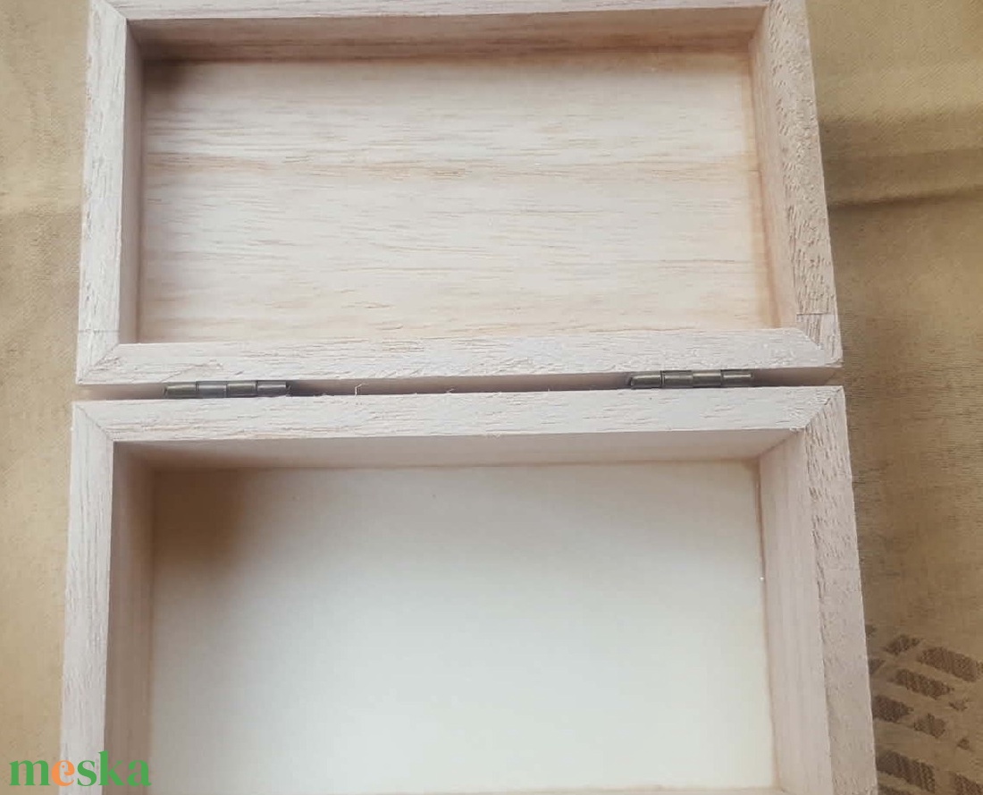 Elsőáldozás, keresztelő pénzátadó emlékőrző doboz - otthon & életmód - papír, írószer - ajándékozás kellékei - pénzátadó doboz - Meska.hu