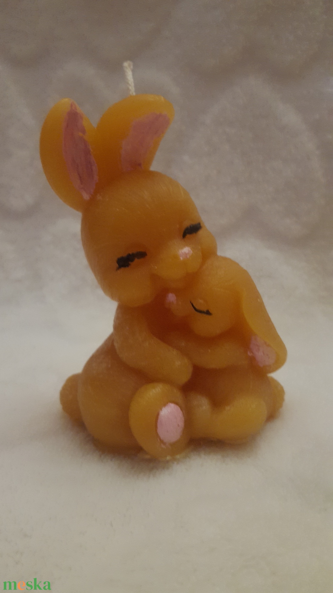 Nyuszi gyermekével gyertya - ünnepi díszek, dekorációk - húsvéti díszek és dekorációk - húsvéti gyertya - Meska.hu