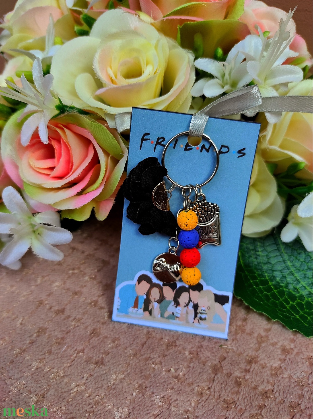 FRIENDS Jóbarátok kulcstartó fekete - táska & tok - kulcstartó & táskadísz - kulcstartó - Meska.hu FRIENDS Jóbarátok kulcstartó fekete - táska & tok - kulcstartó & táskadísz - kulcstartó - Meska.hu