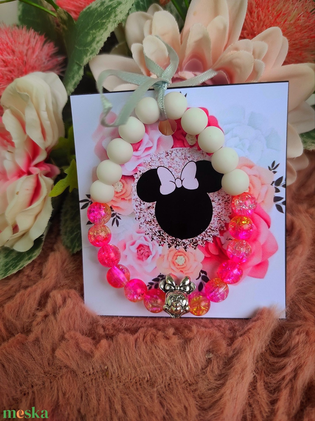 Ajándék kulcstartóval pink szerencse minnie karkötő - ékszer - karkötő - charm karkötő - Meska.hu Ajándék kulcstartóval pink szerencse minnie karkötő - ékszer - karkötő - charm karkötő - Meska.hu