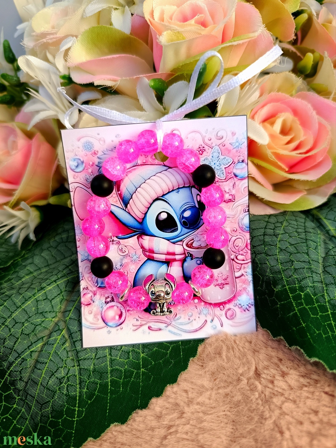 Pink stitch ajándék karkötő - ékszer - karkötő - charm karkötő - Meska.hu Pink stitch ajándék karkötő - ékszer - karkötő - charm karkötő - Meska.hu