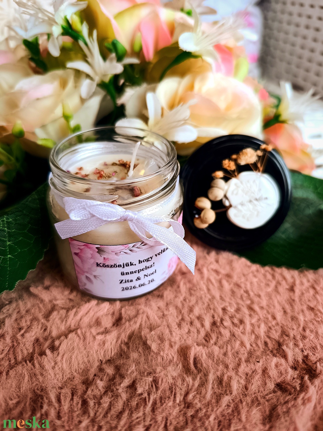 Eküvői köszönő ajándék vendégeknek feliratos ásvány gyertya fehér - esküvő - emlék & ajándék - köszönőajándék - Meska.hu