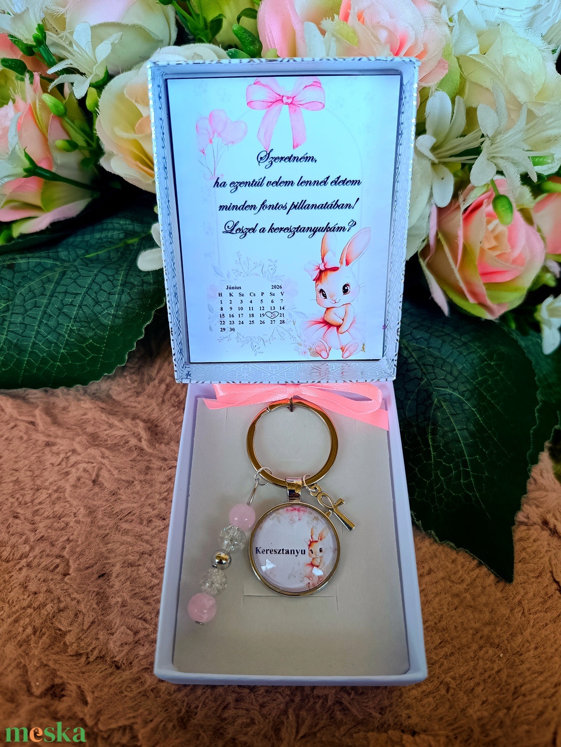 Keresztanya felkérő kulcstartó nyuszis - baba - mama - keresztelő kellékek - keresztszülő felkérő - Meska.hu