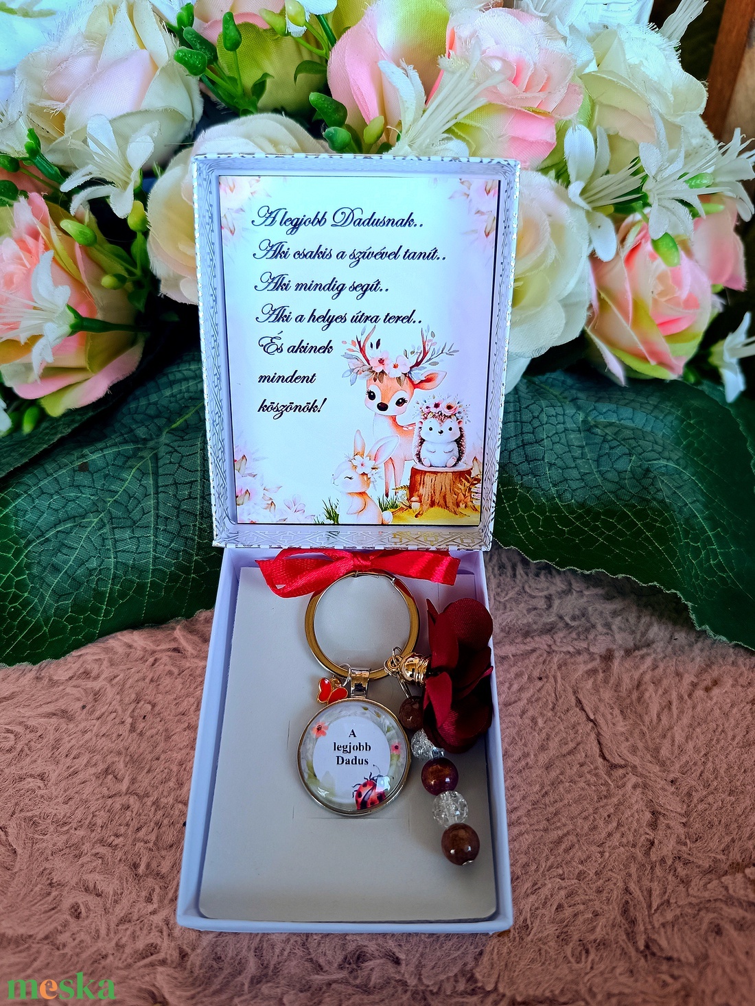 Ajándék pedagógusnak, dadus egyedi kulcstartó katicabogaras - táska & tok - kulcstartó & táskadísz - kulcstartó - Meska.hu