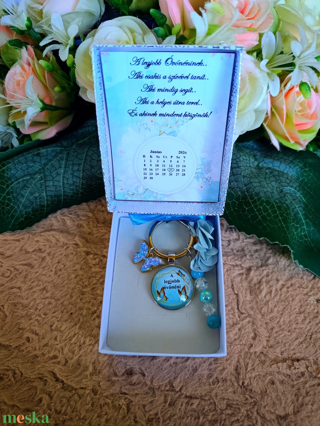 Ajándék pedagógusnak, óvónéni egyedi kulcstartó pillangós - táska & tok - kulcstartó & táskadísz - kulcstartó - Meska.hu