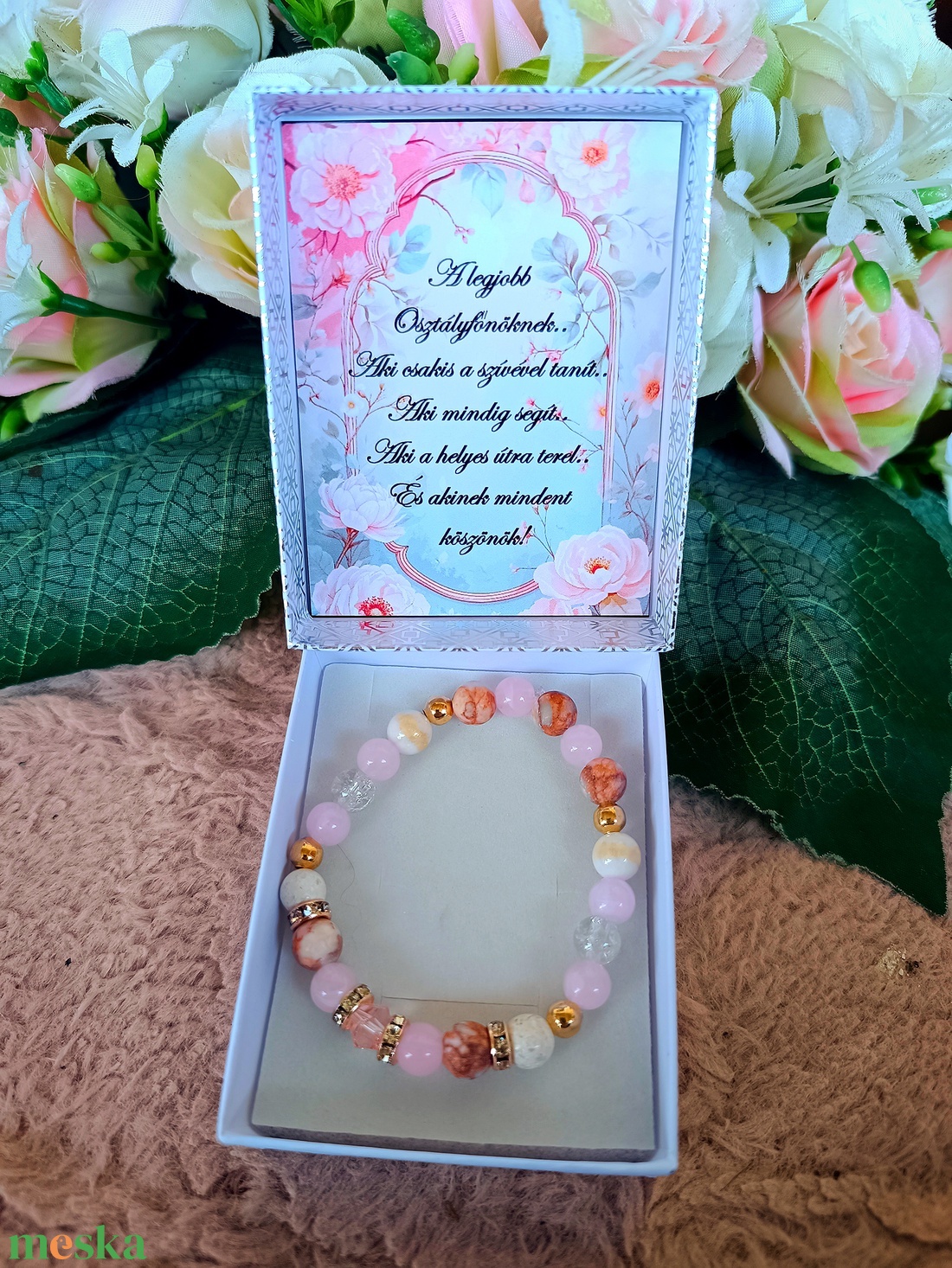 Ajándék szerencse karkötő ballagásra pedagógusnak - ékszer - karkötő - ásványkarkötő - Meska.hu