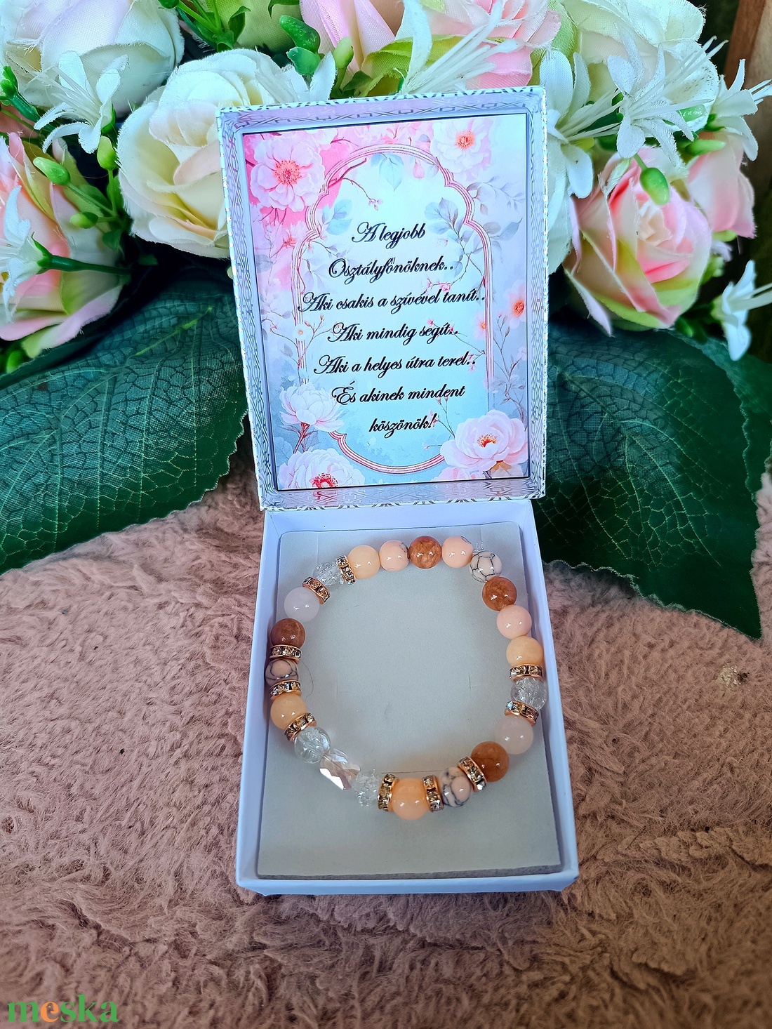 Ajándék szerencse karkötő ballagásra pedagógusnak - ékszer - karkötő - ásványkarkötő - Meska.hu
