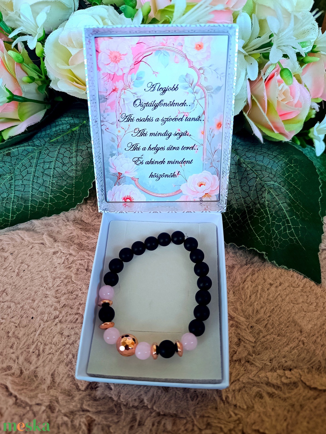 Ajándék energia védelem karkötő ballagásra pedagógusnak - ékszer - karkötő - ásványkarkötő - Meska.hu