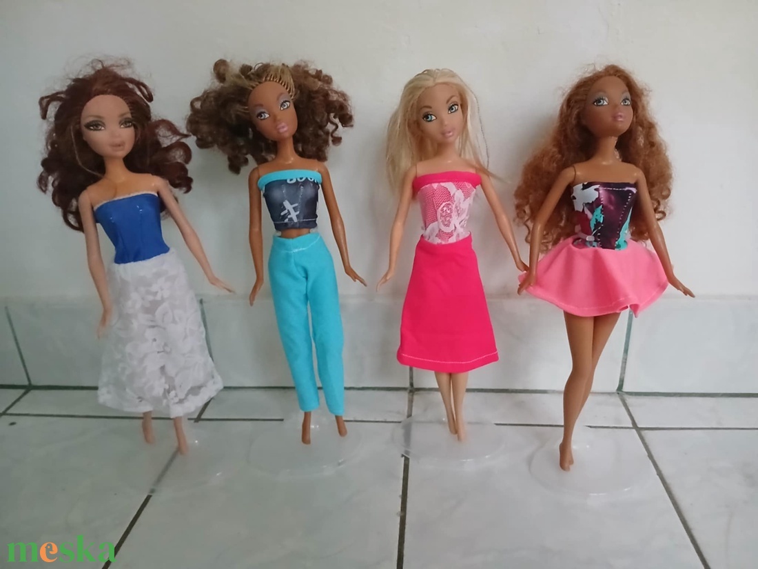 Barbie típusú babára babaruha csomag. Új! (9) - játék & sport - baba & babaház - barbie ruhák - Meska.hu Barbie típusú babára babaruha csomag. Új! (9) - játék & sport - baba & babaház - barbie ruhák - Meska.hu
