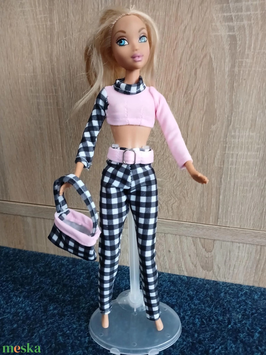 Kockás nadrágos szett Barbie típusú babákra. Új. - játék & sport - baba & babaház - babaruha, babakellék - Meska.hu Kockás nadrágos szett Barbie típusú babákra. Új. - játék & sport - baba & babaház - babaruha, babakellék - Meska.hu