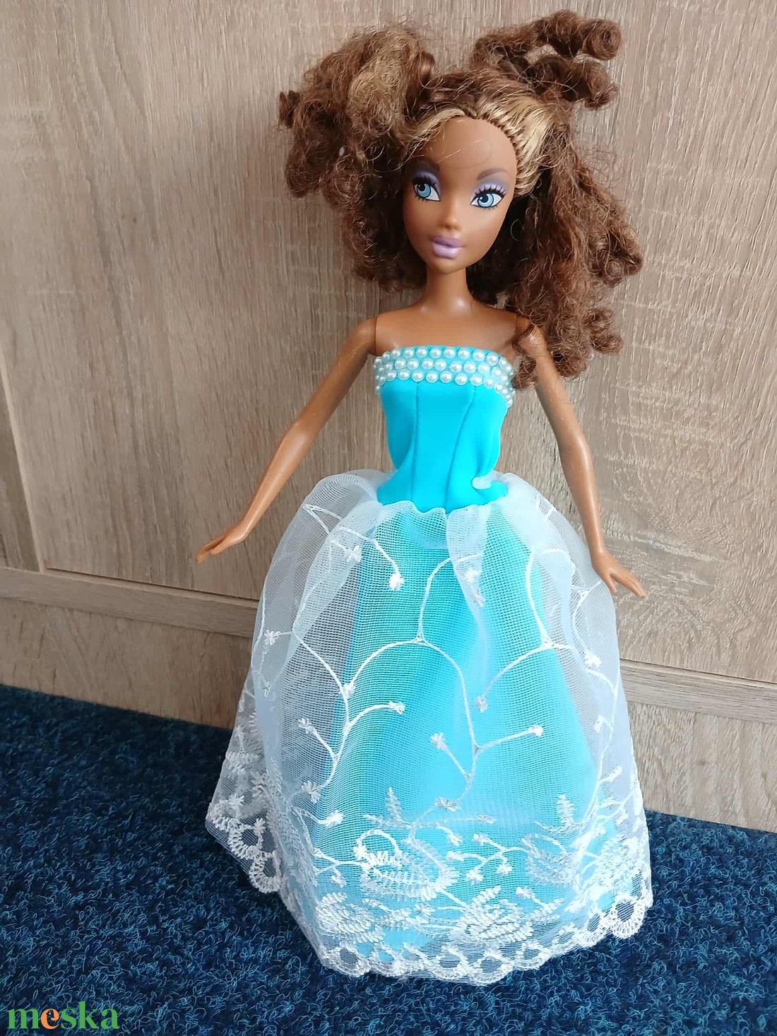 Barbie világoskék csipkés báli ruha. - játék & sport - baba & babaház - barbie ruhák - Meska.hu Barbie világoskék csipkés báli ruha. - játék & sport - baba & babaház - barbie ruhák - Meska.hu