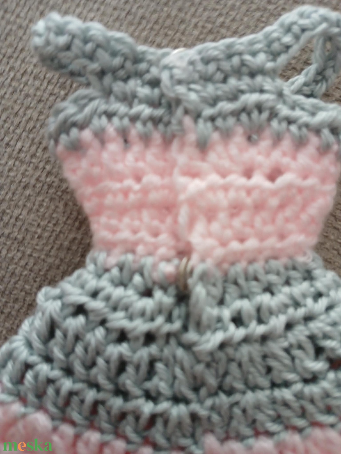 Horgolt szürke-rózsaszín Barbie ruha. Egyedi.  - játék & sport - baba & babaház - barbie ruhák - Meska.hu