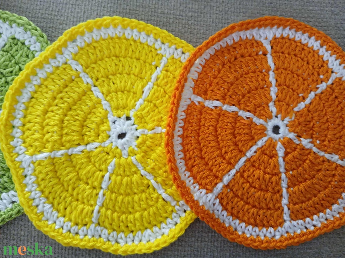 Színes horgolt gyümölcsös poháralátét szett. - játék & sport - baba & babaház - barbie ruhák - Meska.hu