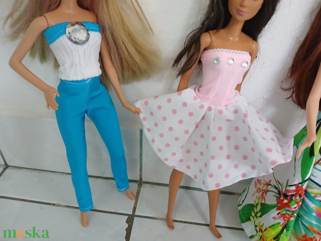 4 db gyönyörű Barbie ruha. (8.) - játék & sport - baba & babaház - barbie ruhák - Meska.hu