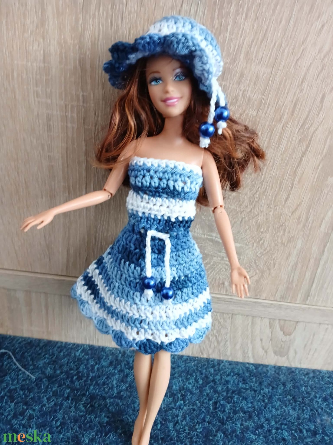 Barbie babára horgolt kék fehér színátmenetes ruha.  - játék & sport - baba & babaház - barbie ruhák - Meska.hu