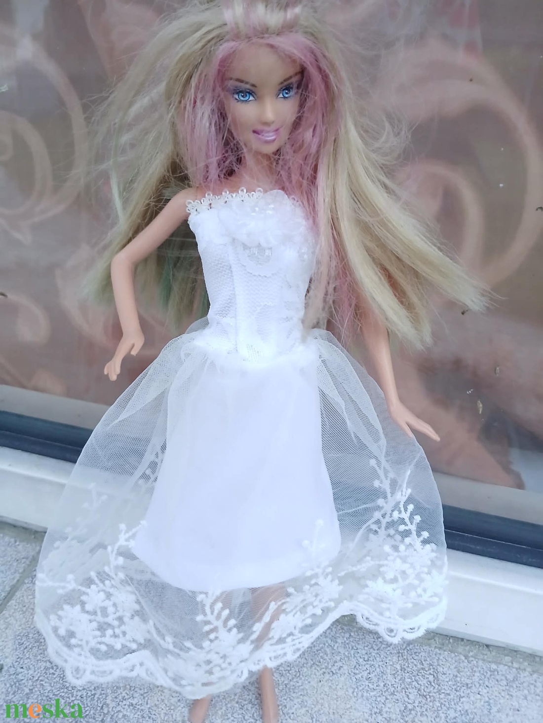 Csodaszép fehér báli vagy mennyasszonyi ruha Barbie babára. Egyedi. - játék & sport - baba & babaház - barbie ruhák - Meska.hu