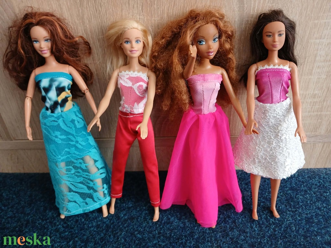 4 darabos kézműves Barbie ruha csomag � Egyedi, kézzel készített babaruha szett (1.) - játék & sport - baba & babaház - barbie ruhák - Meska.hu