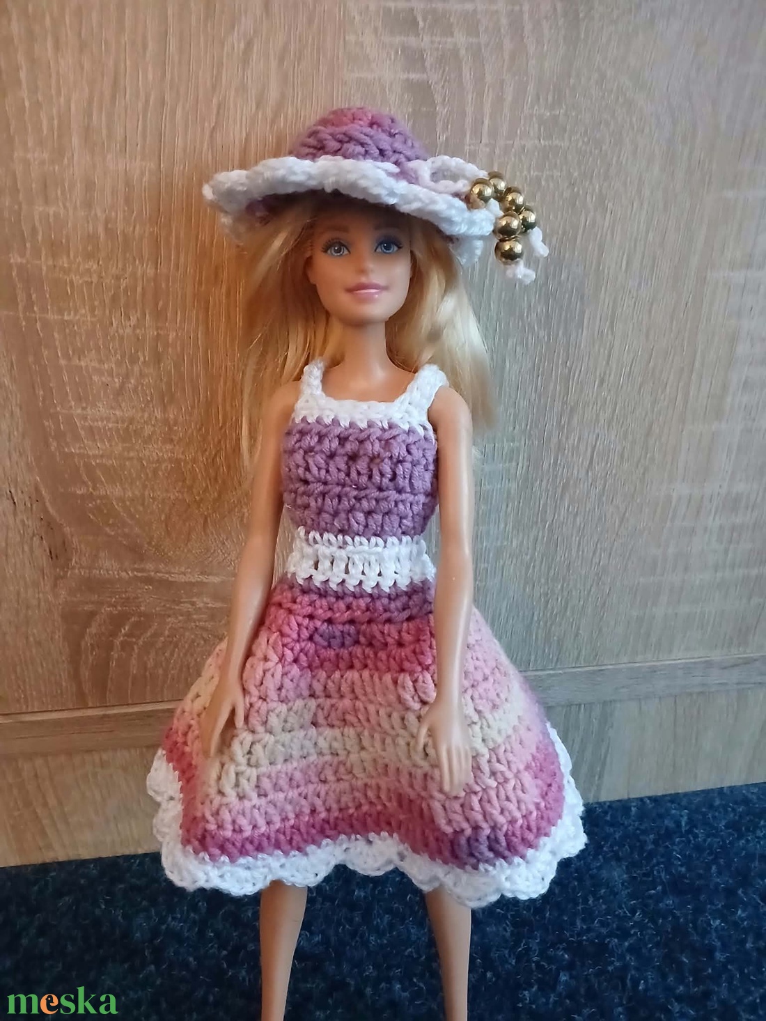 Többszínű lilás  horgolt Barbie ruha kalappal.  - játék & sport - baba & babaház - barbie ruhák - Meska.hu