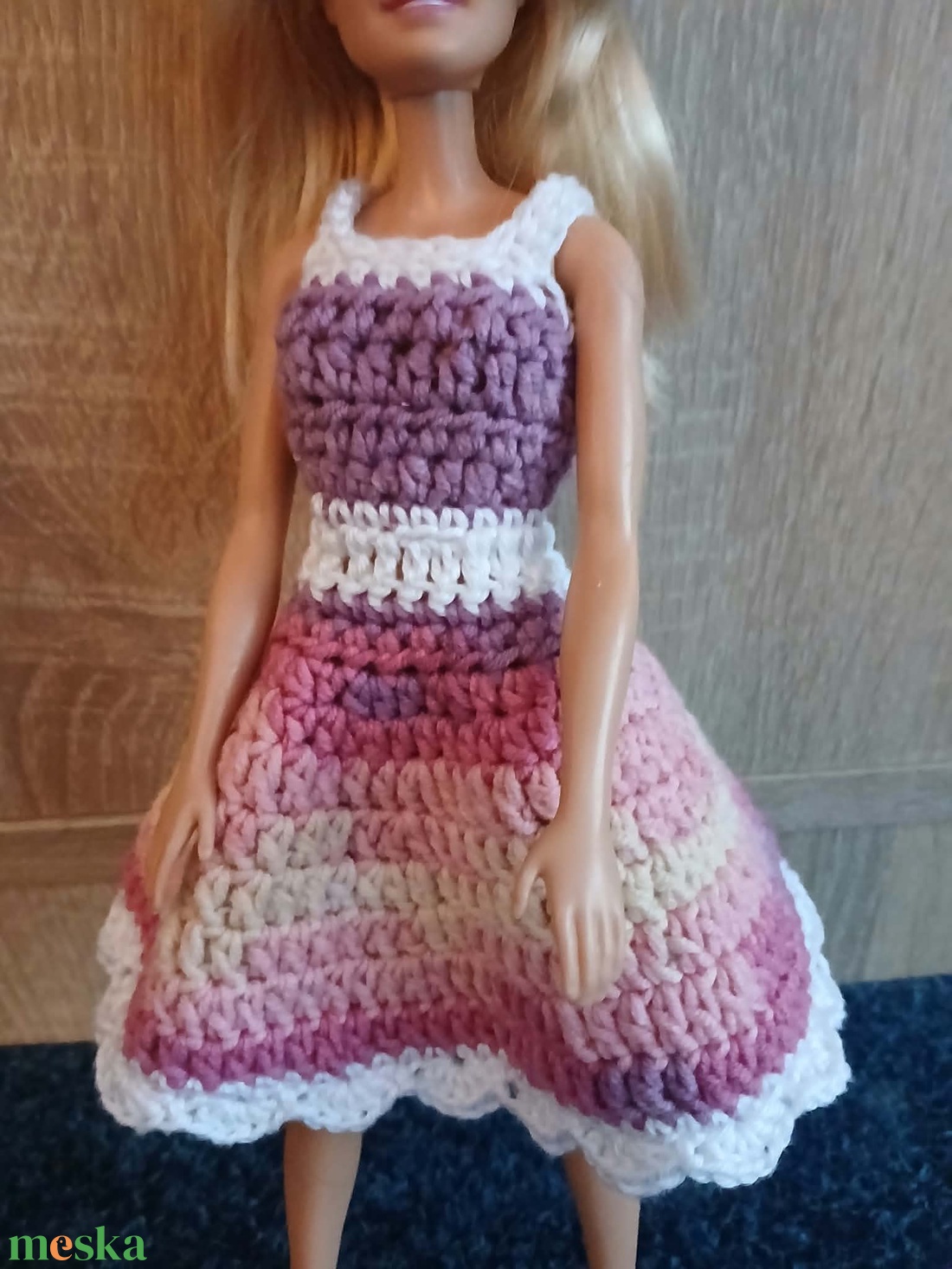 Többszínű lilás  horgolt Barbie ruha kalappal.  - játék & sport - baba & babaház - barbie ruhák - Meska.hu