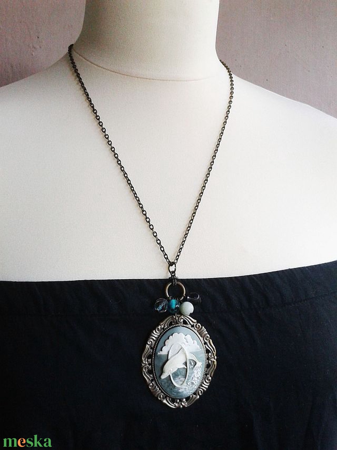 Csobbanás - kámea medálos nyaklánc - ékszer - nyaklánc - cameo nyaklánc - Meska.hu Csobbanás - kámea medálos nyaklánc - ékszer - nyaklánc - cameo nyaklánc - Meska.hu