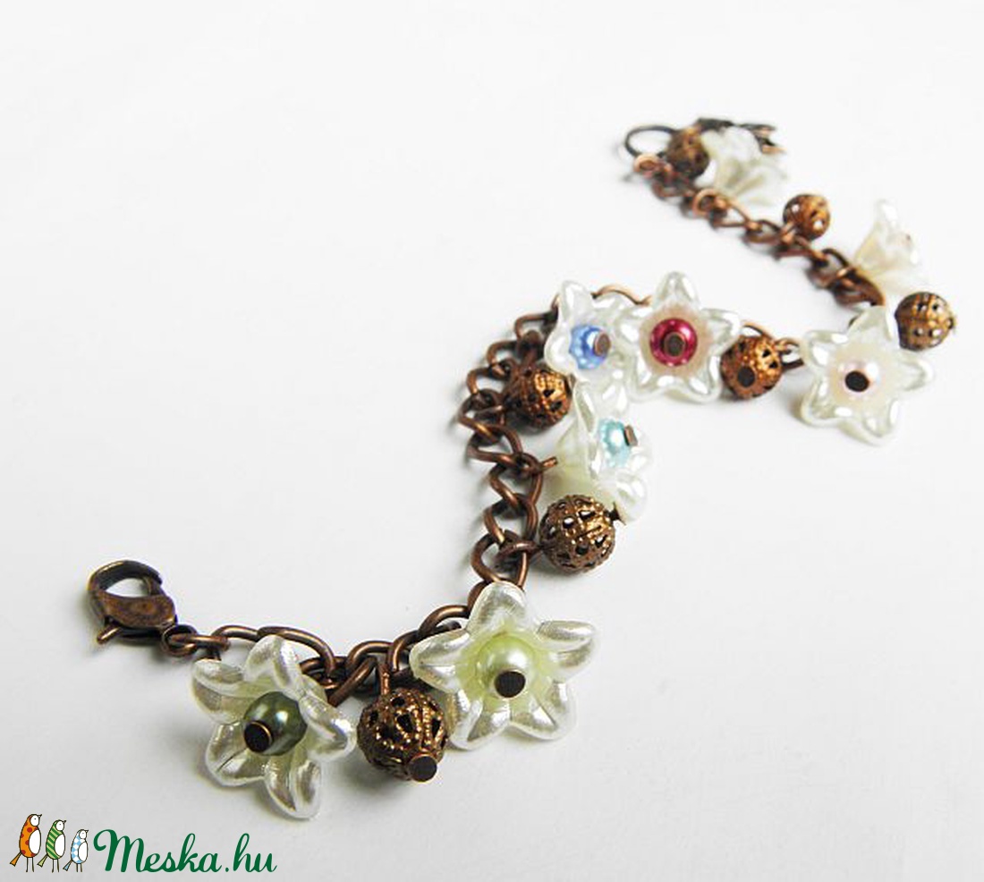 Liliom - karkötő - ékszer - karkötő - charm karkötő - Meska.hu Liliom - karkötő - ékszer - karkötő - charm karkötő - Meska.hu