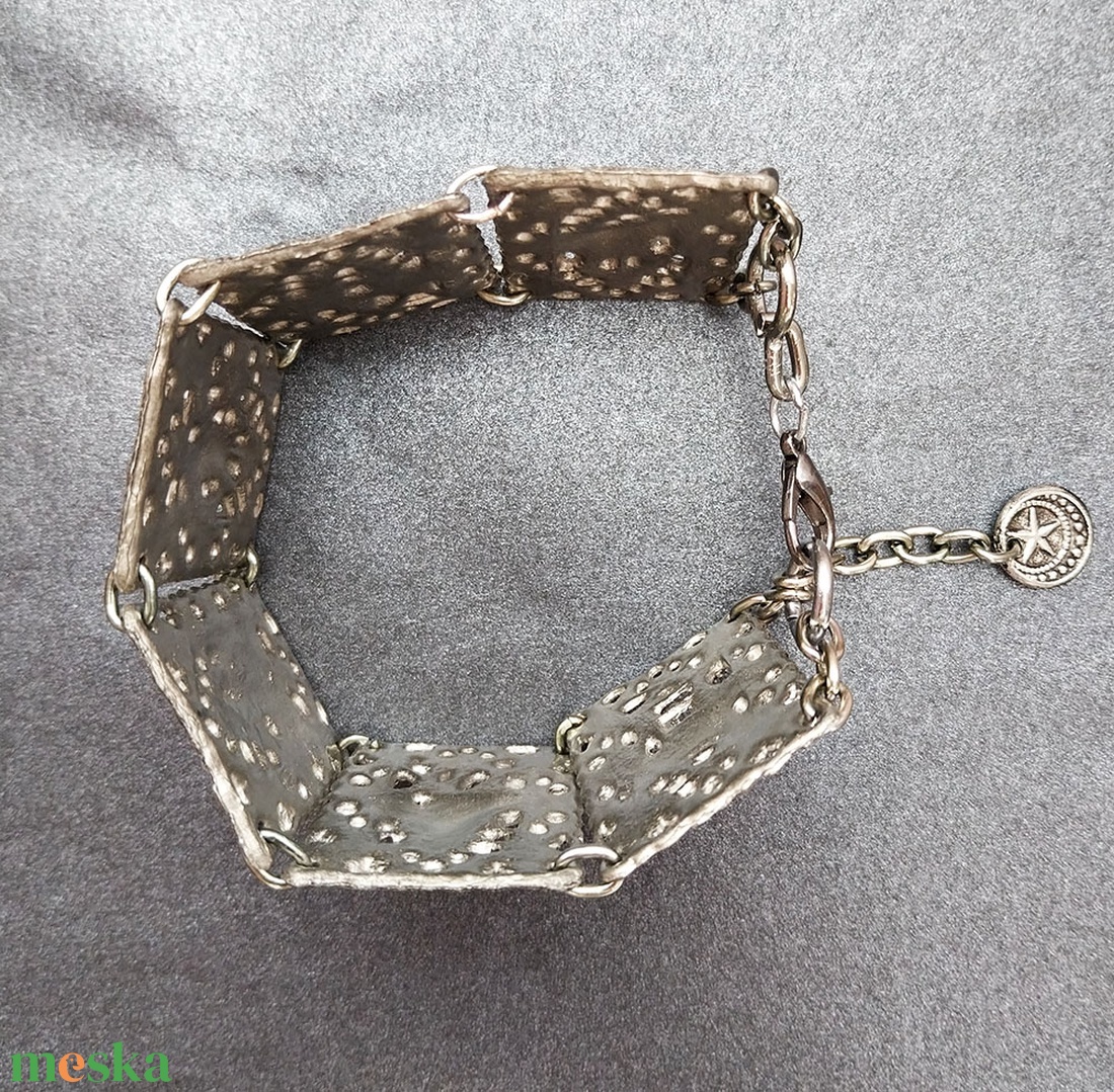 Horoszkópos vintage fém karkötő - ékszer - fülbevaló - lógó fülbevaló - Meska.hu Horoszkópos vintage fém karkötő - ékszer - fülbevaló - lógó fülbevaló - Meska.hu