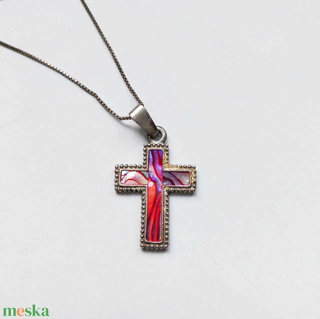 Gyöngyház keresztes vintage fém nyaklánc - ékszer - nyaklánc - medálos nyaklánc - Meska.hu Gyöngyház keresztes vintage fém nyaklánc - ékszer - nyaklánc - medálos nyaklánc - Meska.hu