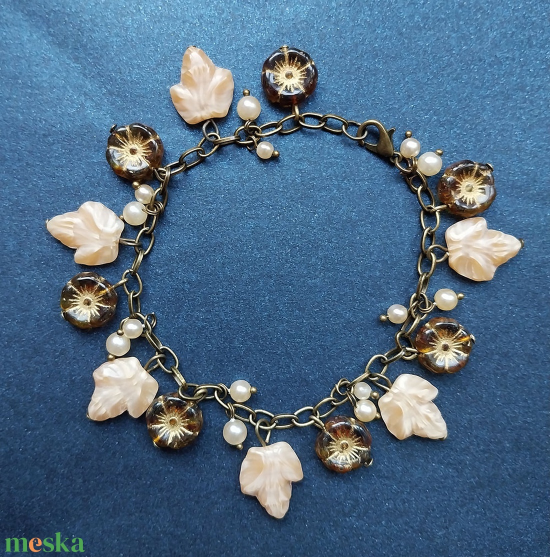 Téli Koszorú - antik bronz karkötő - ékszer - karkötő - charm karkötő - Meska.hu Téli Koszorú - antik bronz karkötő - ékszer - karkötő - charm karkötő - Meska.hu