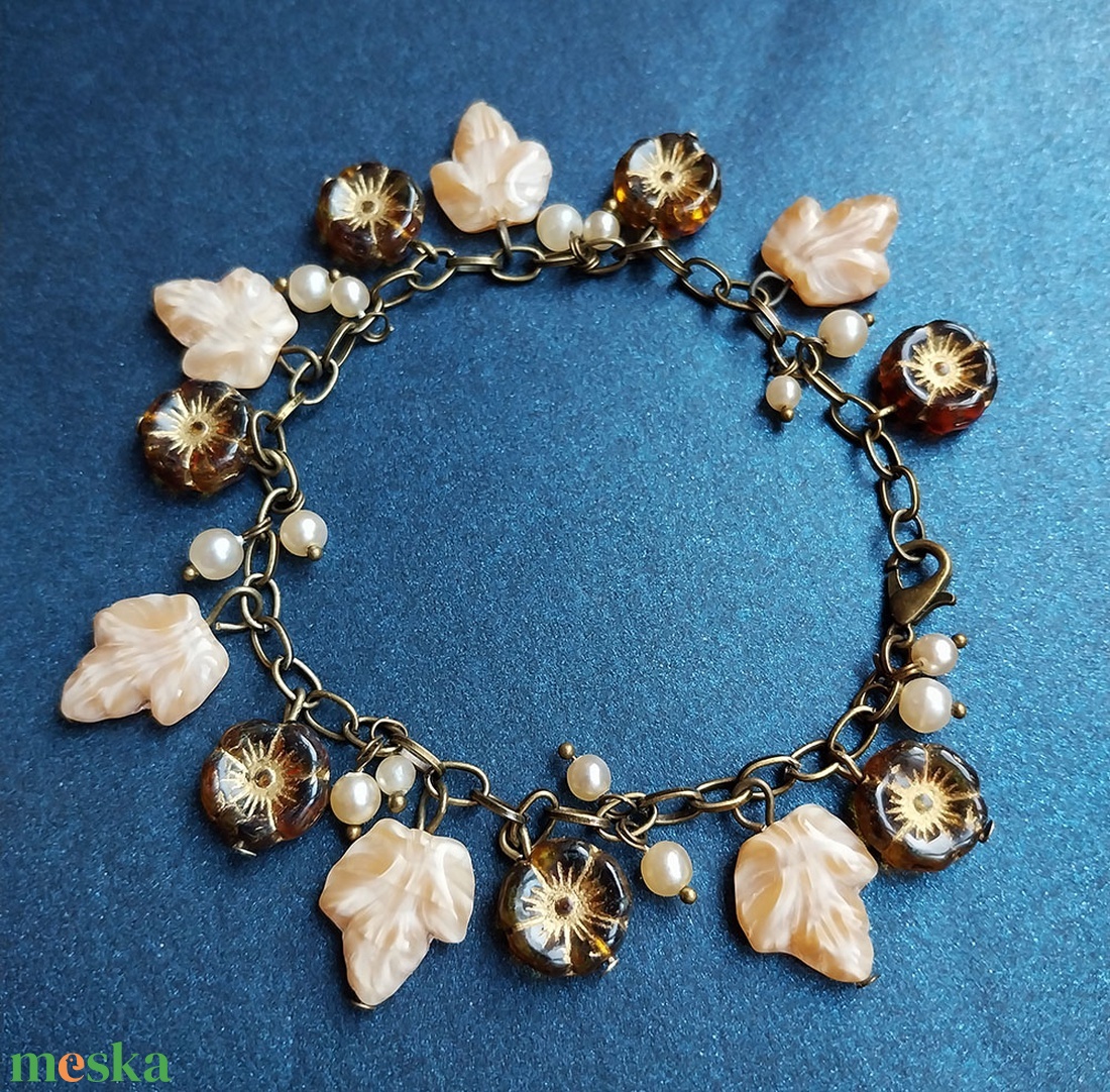 Téli Koszorú - antik bronz karkötő - ékszer - karkötő - charm karkötő - Meska.hu Téli Koszorú - antik bronz karkötő - ékszer - karkötő - charm karkötő - Meska.hu