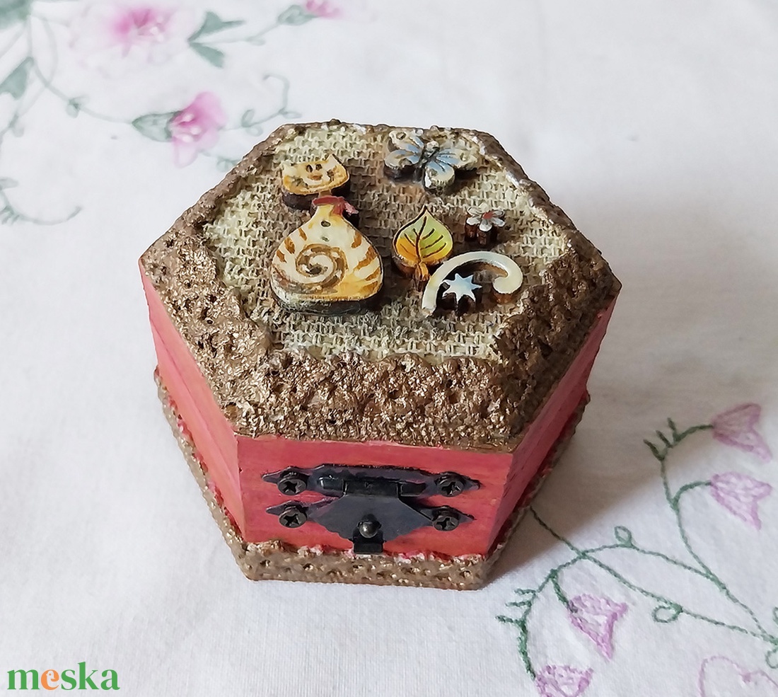 Cicás ékszerdobozka - ékszer - ékszertartó - ékszerdoboz - Meska.hu Cicás ékszerdobozka - ékszer - ékszertartó - ékszerdoboz - Meska.hu