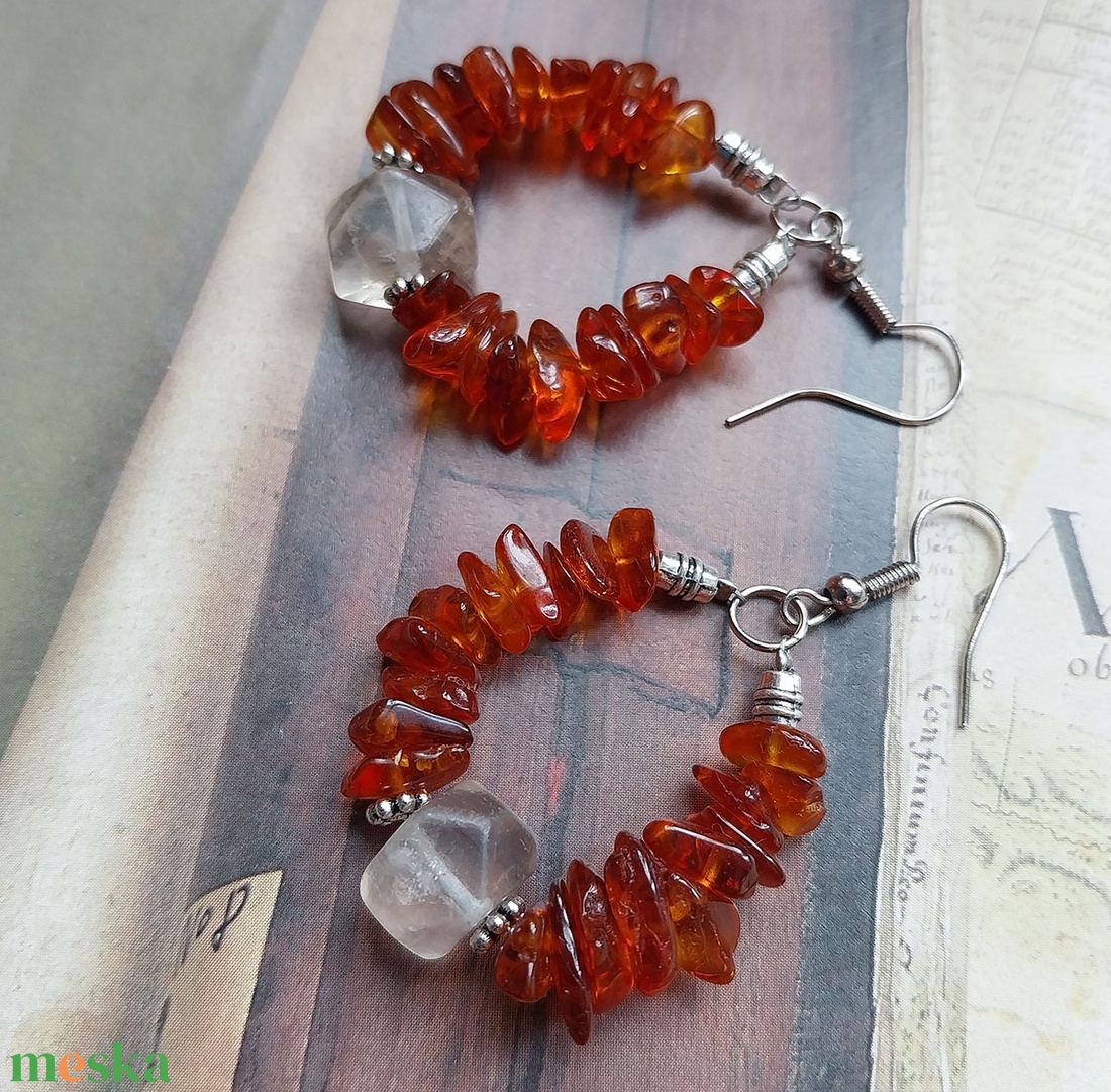 Kandiscukor - ásványgyöngyös fülbevaló - ékszer - fülbevaló - lógó fülbevaló - Meska.hu