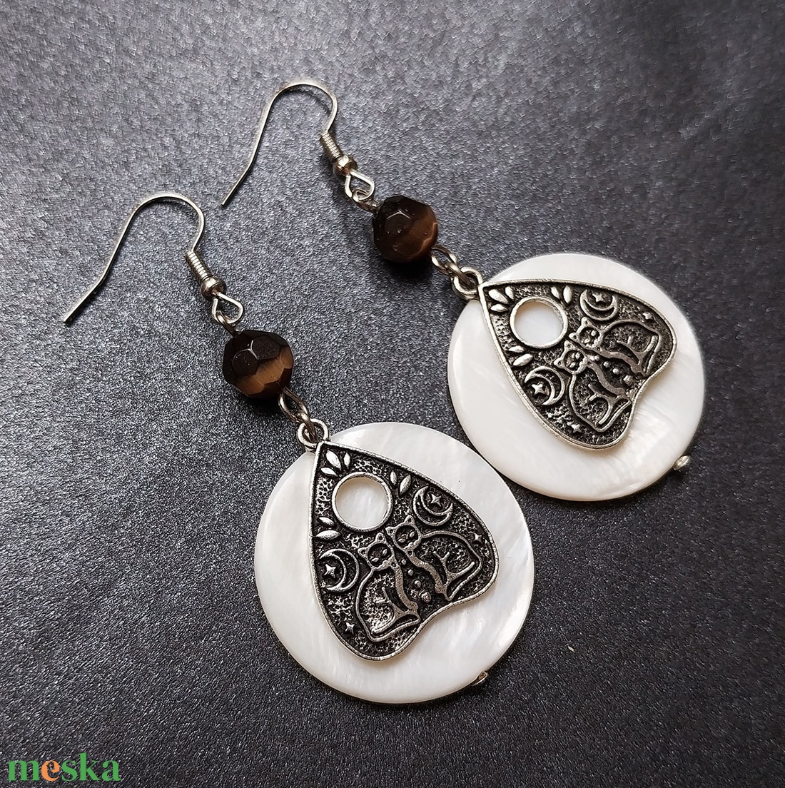 Boszorkányok Órája - ásványgyöngyös fülbevaló - ékszer - fülbevaló - lógó fülbevaló - Meska.hu