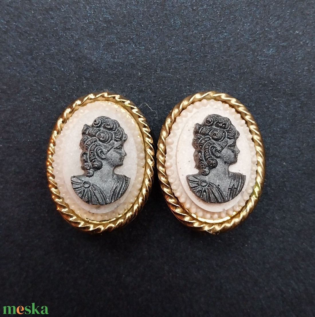 Antik stílusú fülklipsz - ékszer - fülbevaló - klipsz - Meska.hu