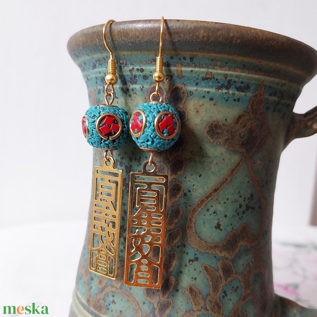 Hong Kong - fülbevaló - ékszer - fülbevaló - lógó fülbevaló - Meska.hu