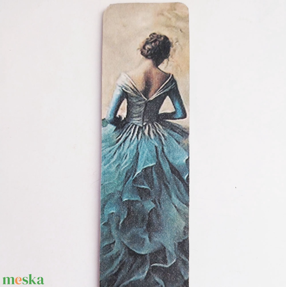 Báli Ruha könyvjelző - könyv & zene - könyvjelző - Meska.hu