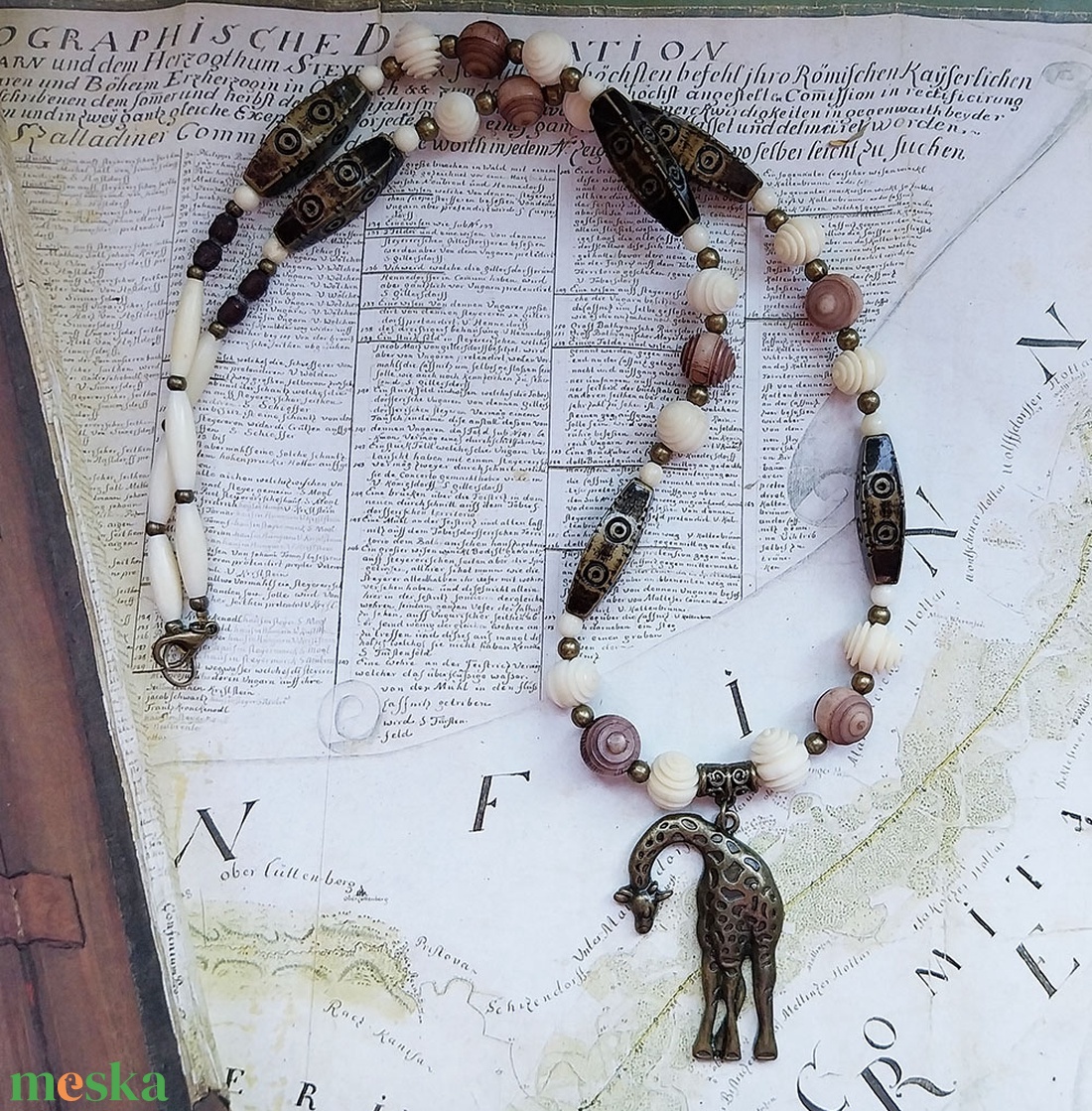 Zsiráf - afrikai nyaklánc - ékszer - nyaklánc - medálos nyaklánc - Meska.hu