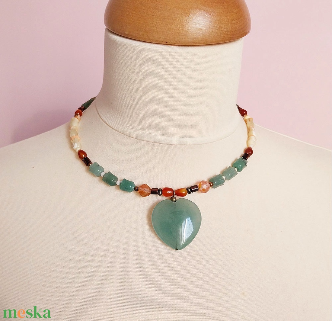 Alma Mater - ásványgyöngyös nyaklánc - ékszer - nyaklánc - medálos nyaklánc - Meska.hu