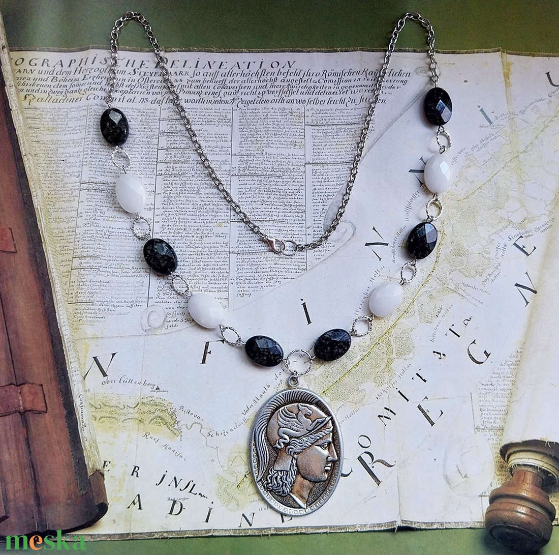 Római Emlék - féldrágaköves nyaklánc - ékszer - nyaklánc - medálos nyaklánc - Meska.hu