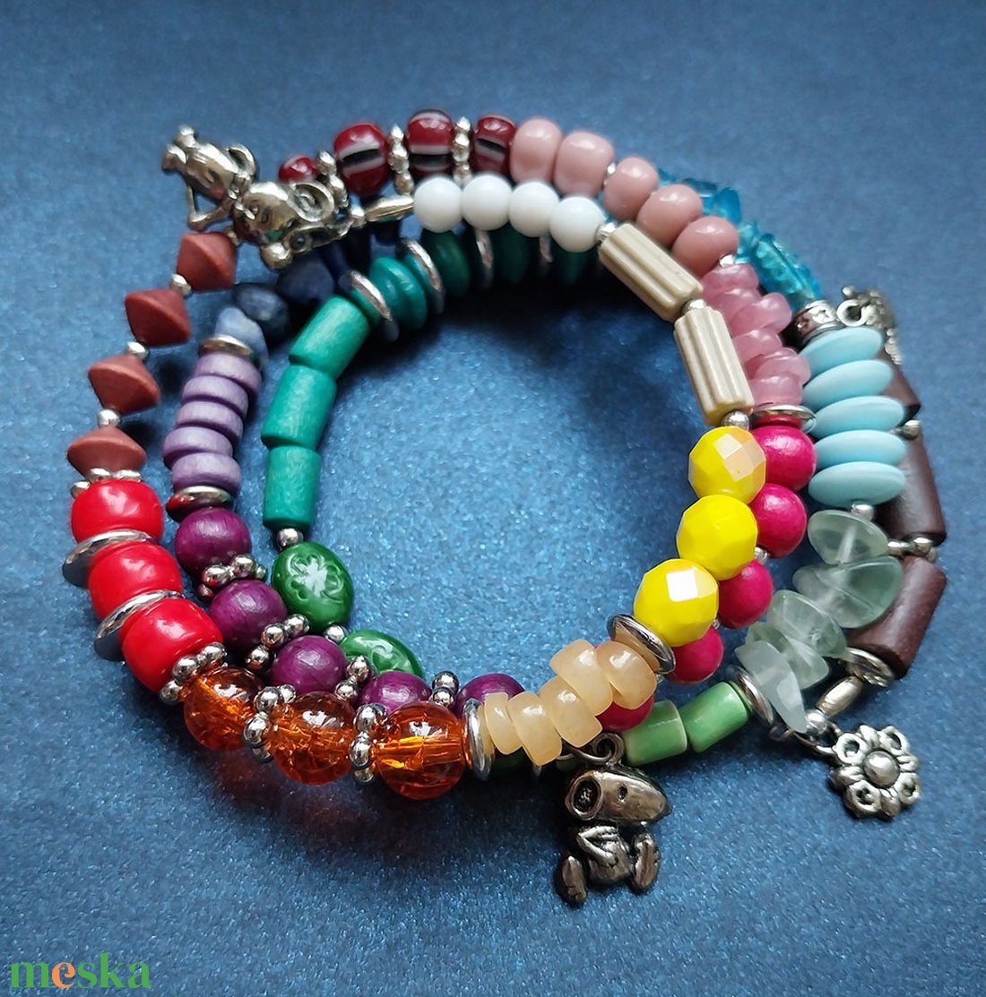 Színes Emeletes - 4 soros memóriakarkötő - ékszer - karkötő - memóriadrótos karkötő - Meska.hu