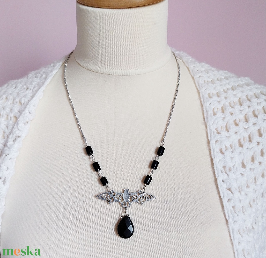 Drakula Menyasszonya - ékszerszett - ékszer - nyaklánc - medálos nyaklánc - Meska.hu