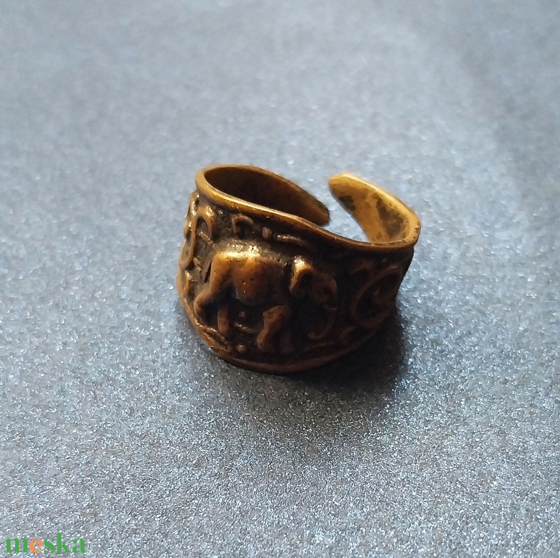 Retró elefántos bronz gyűrű - ékszer - gyűrű - figurális gyűrű - Meska.hu
