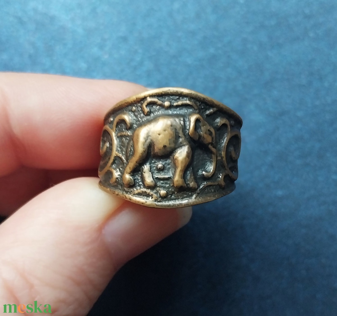 Retró elefántos bronz gyűrű - ékszer - gyűrű - figurális gyűrű - Meska.hu
