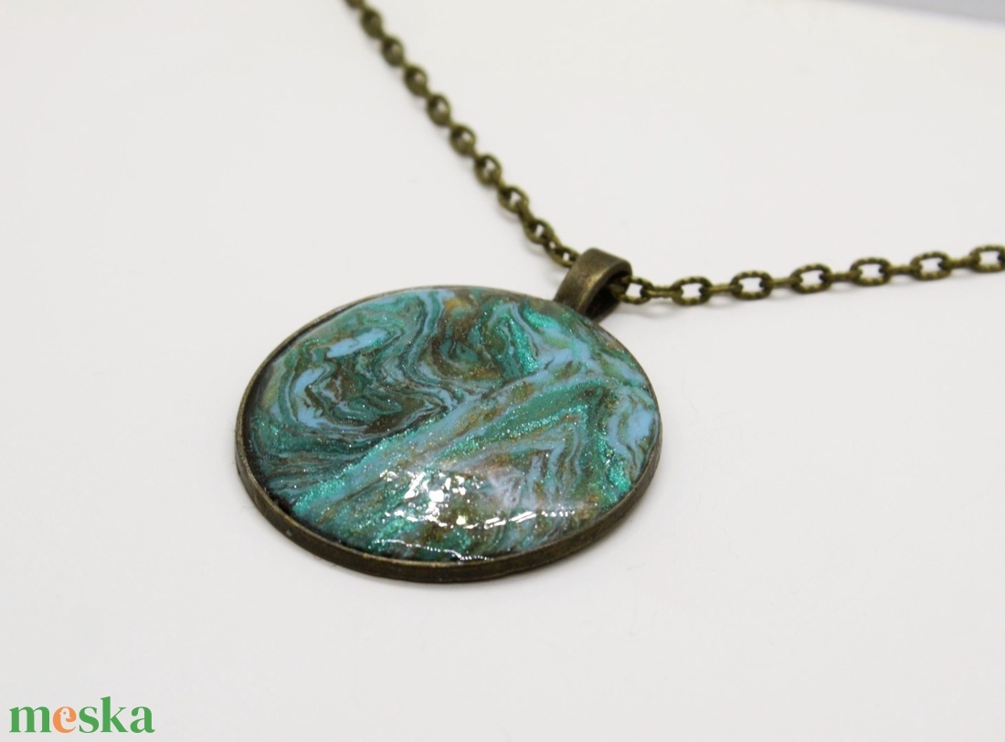 Föld után nyaklánc - ékszer - nyaklánc - medálos nyaklánc - Meska.hu