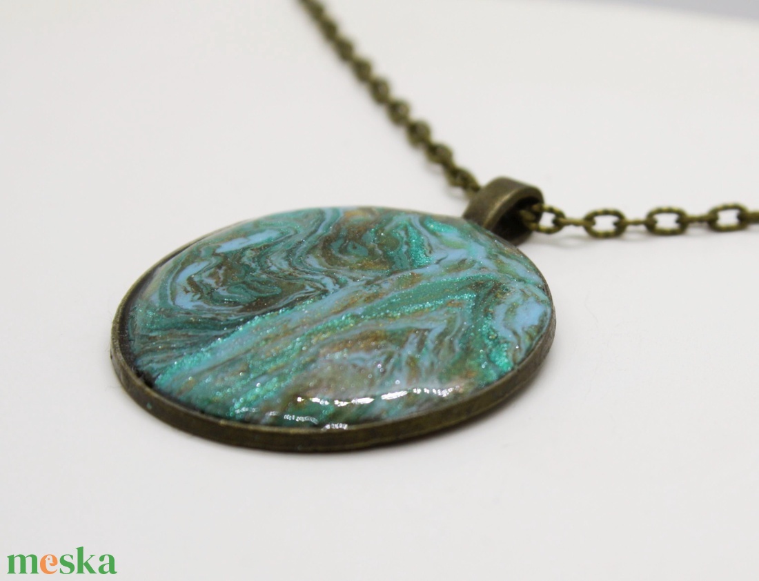 Föld után nyaklánc - ékszer - nyaklánc - medálos nyaklánc - Meska.hu