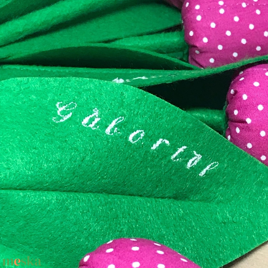 Textil tulipánok - otthon & életmód - dekoráció - virágdísz és tartó - csokor & virágdísz - Meska.hu Textil tulipánok - otthon & életmód - dekoráció - virágdísz és tartó - csokor & virágdísz - Meska.hu