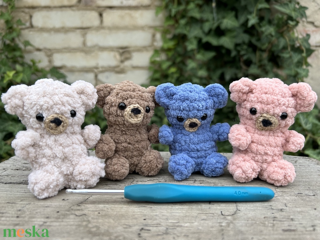 Apró mackók - játék & sport - plüssállat & játékfigura - maci - Meska.hu