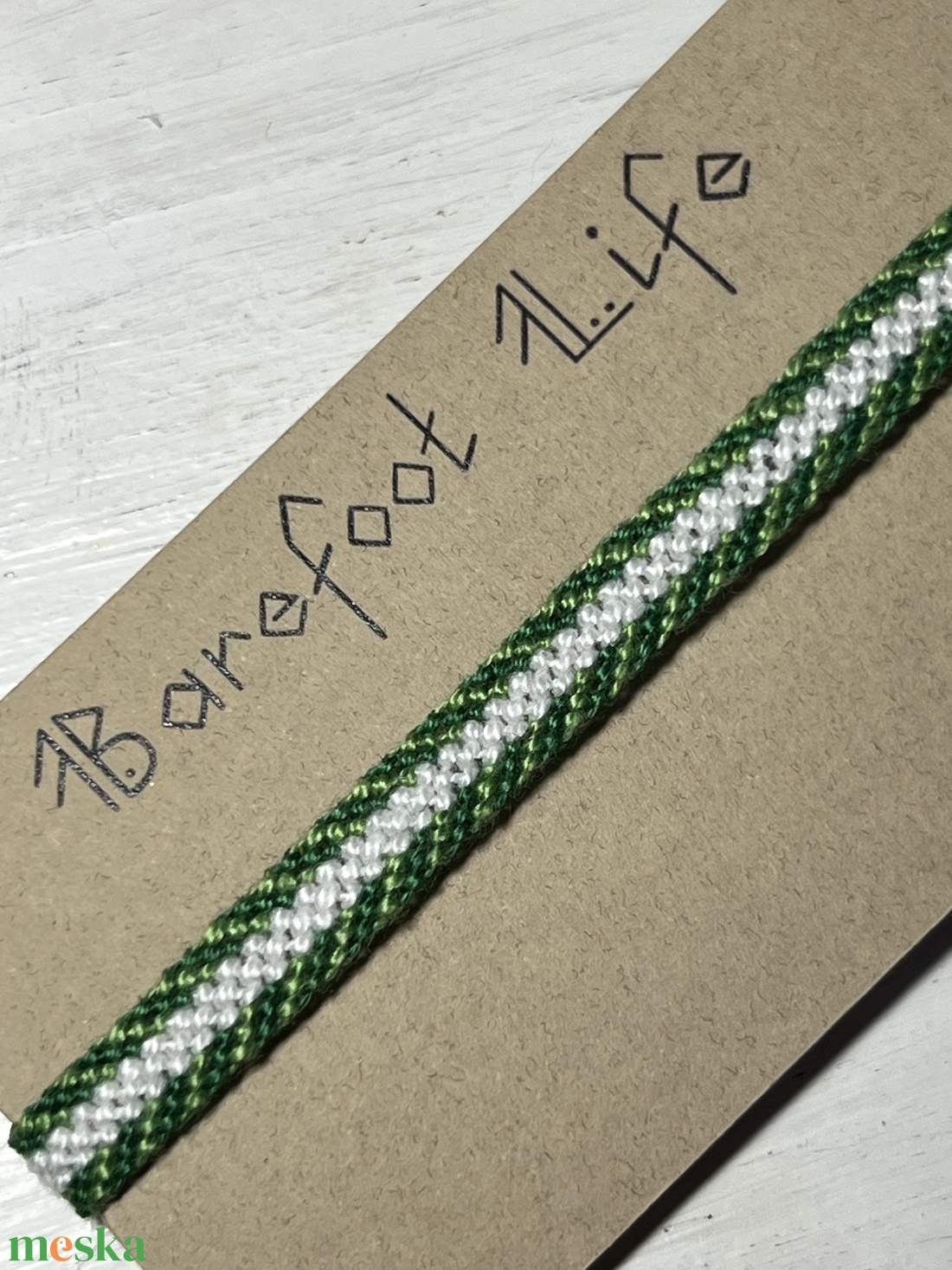 Fűzöld csomózott karkötő - ékszer - karkötő - fonott karkötő - Meska.hu Fűzöld csomózott karkötő - ékszer - karkötő - fonott karkötő - Meska.hu